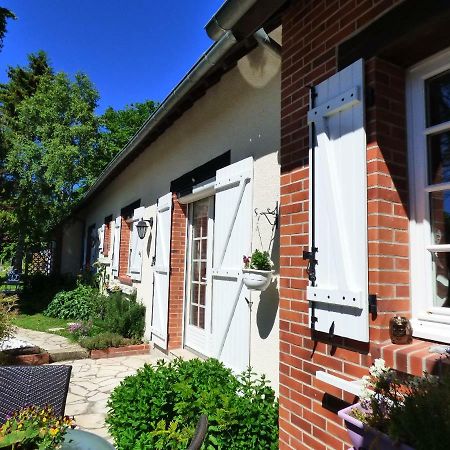 Chambres D'Hotes Les Muscaris Feins-en-Gatinais Eksteriør bilde